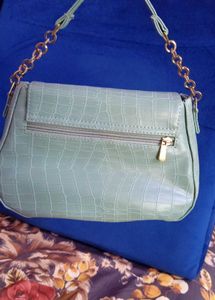 BAGGIT Chic Mint Croc-Embossed SHOULDER SLING Bag