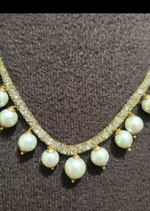 Sparkling Stone Choker and Pearl necklace Combo