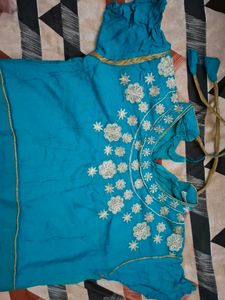 Blue Embroidered Kurta
