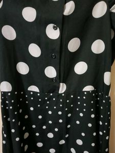 Black &amp; White Polka Dot Puff Sleeve Dress