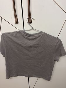 Pixies Graphic Crop T-Shirt
