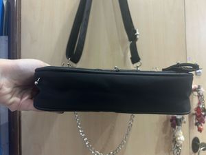 Y2k Pierced Inspired Prada Re-Edition 2005 Bag