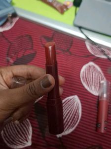Mars muse lipstick ....zudia lip cream.. insight