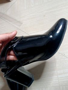 Chic Black Block Heels with Buckle