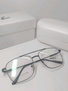 Stylish Black Metal Frame Eyeglasses