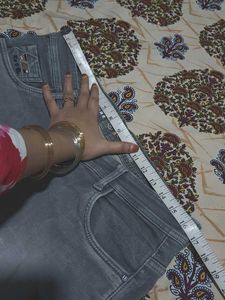 Men's Grey Distressed Jeans