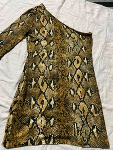 Snakeskin Print Short One-Sleeve Dress