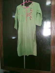 Light Green Embroidered Kurta