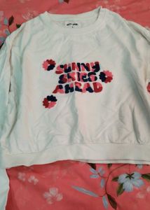 BUY NOW 🔥 White Sweatshirt