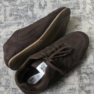 Brown Suede Casual Sneakers