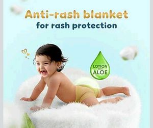 Pampers Premium Care Pants  - M