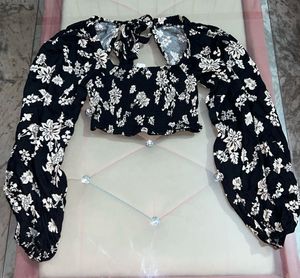 Black Floral Smocked Crop Top