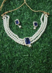 Elegant Pearl &amp; Blue Stone Necklace Set
