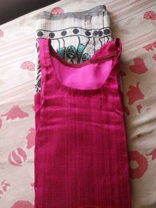 Stylish Pink Kurta with Folk Art Border