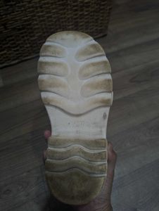 H n m slip on