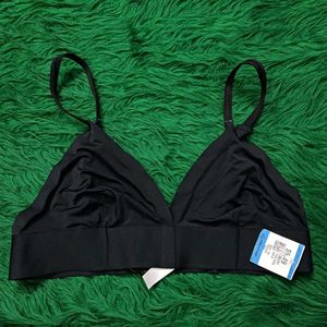 Black🎁🆕 Triangle Bralette