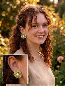 Daisy Flower Stud Earrings