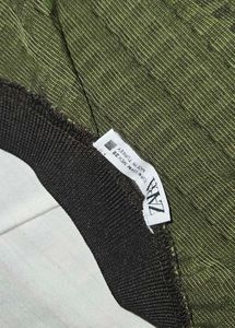 ZARA Green &amp; Black Geometric Pattern Top