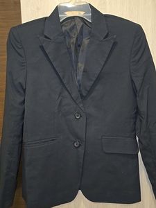 Classic Black Blazer for Effortless Style
