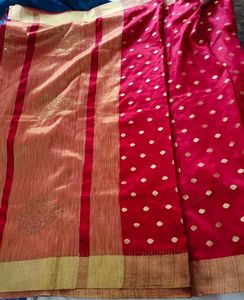 Elegant Red Saree with Gold Motifs