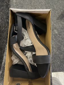 Mochi wedge black heel
