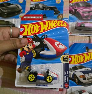 Hot Wheels  Collection of 12