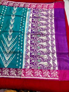 Elegant Ethnic Banarasi Saree✨
