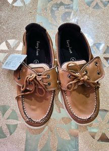 Boys Casual Brown Boat Loafers Size 9