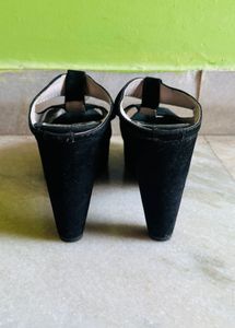 Trendy High heels