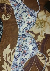 UL50 Women's Under-Wired Padded Super Combed Cotto