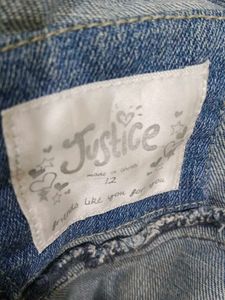 Stylish Denim Vest with Embellishments