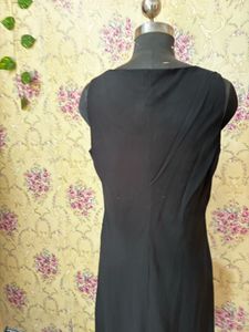 Elegant Black Sleeveless Dress