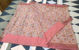 Freebies❤️With Elegant Printed Saree
