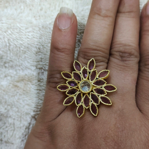 Finger ring