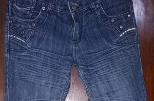 Chic Embellished Denim Jeans