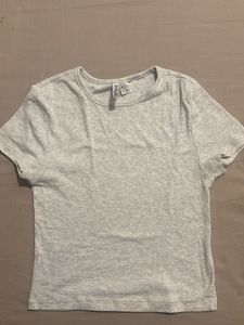 H&M Ribbed Grey T-Shirt (fitted)