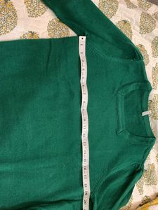 Winterter top From Iscenery (Price dropped)