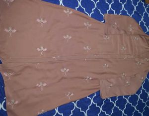 Embroidered abaya (burkha)