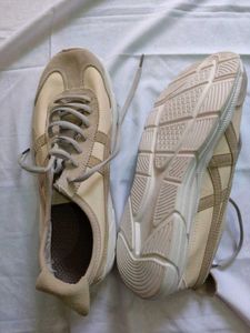 Casual Beige Sneakers men/women both