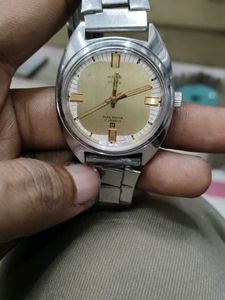 Vintage hmt Vijay Para Shock 17 Jewels Watch
