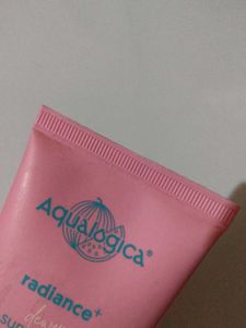 Aqualogica Radiance Dewy Sunscreen SPF 50+