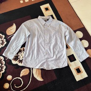 “VanHeusen” Light Blue Button-Down Shirt