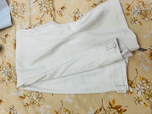 white pants and butterfly top 🧿🤍