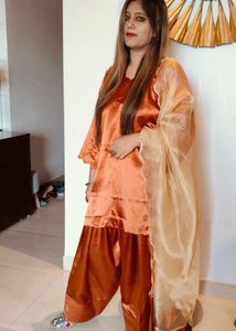 Farshi Salwar Suit With Organza Dupatta