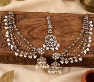 Exquisite Pearl & Kundan Jhumka Set