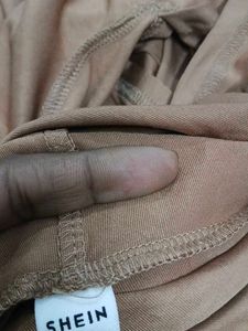 (1100)Brown Cropped Hoodie