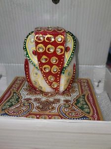 Marble Ganesha With Chauki