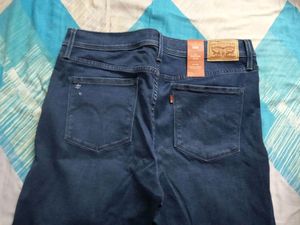 FIXED Price --levis midrise jeans