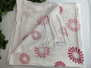 White Printed Table Cloth