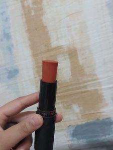 Lakme Facelift Multilayer Face Stick
